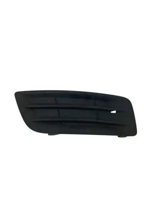 Volvo V50 Front bumper lower grill 30779103