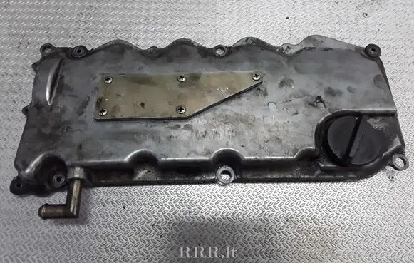 Nissan Almera Tino Rocker cam cover 