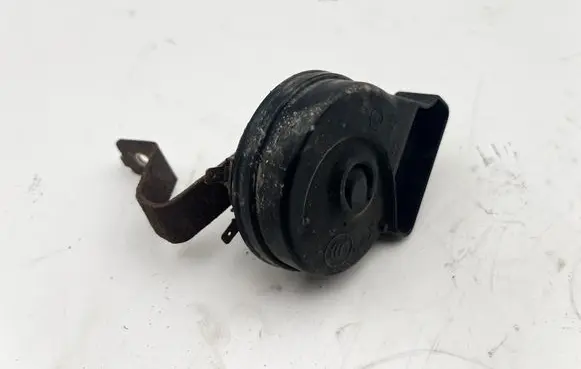 Mercedes-Benz E W212 Horn signal A046522