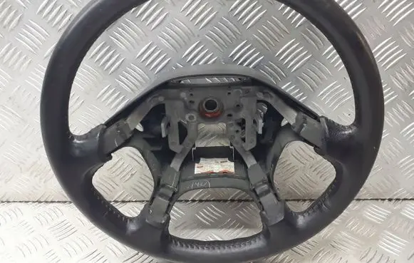 Mitsubishi Outlander Steering wheel