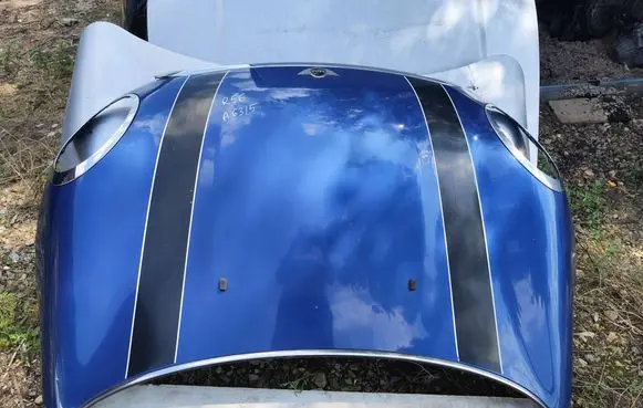 Mini One - Cooper Coupe R56 Engine bonnet/hood A635