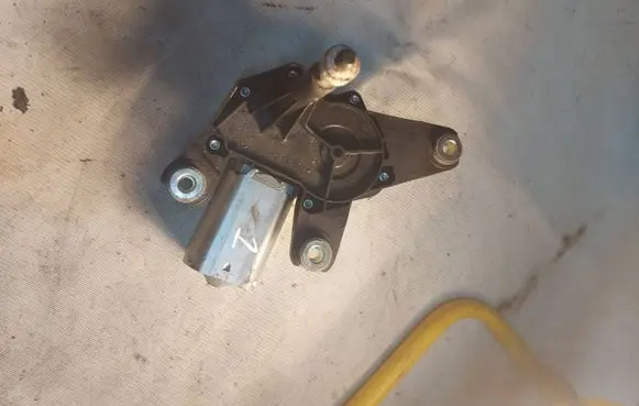 Renault Espace - Grand espace IV Rear window wiper motor 53015512 200031083