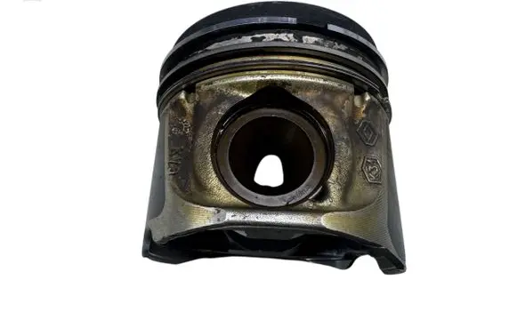 Piston