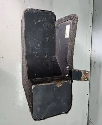 Nissan Patrol Y60 Glove box KE96220J00