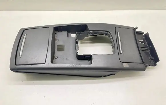 Audi A6 S6 C6 4F Other center console (tunnel) element 4F1864261