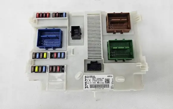 Volvo S60 Fuse module 31412969