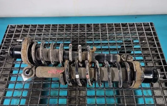 Rear shock absorber/damper