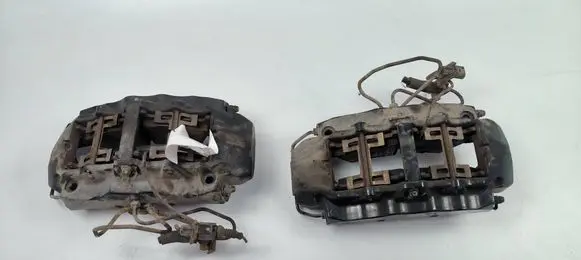 Volkswagen Phaeton Front brake caliper 