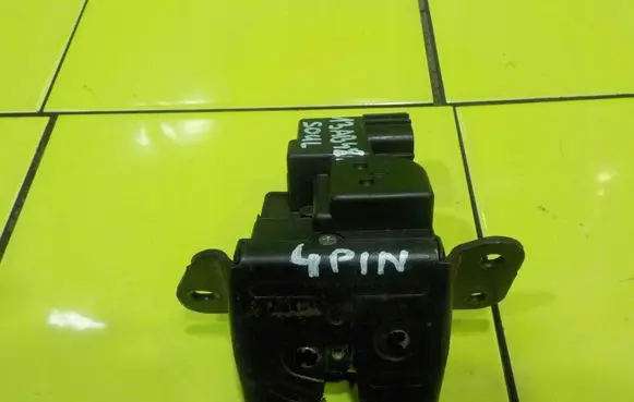 KIA Soul Tailgate exterior lock 