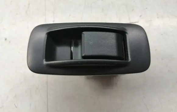 Toyota Corolla Verso AR10 Electric window control switch 848100F010 848010F030B0