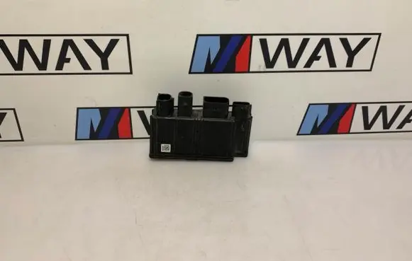 BMW 1 F20 F21 Ignition amplifier control unit 