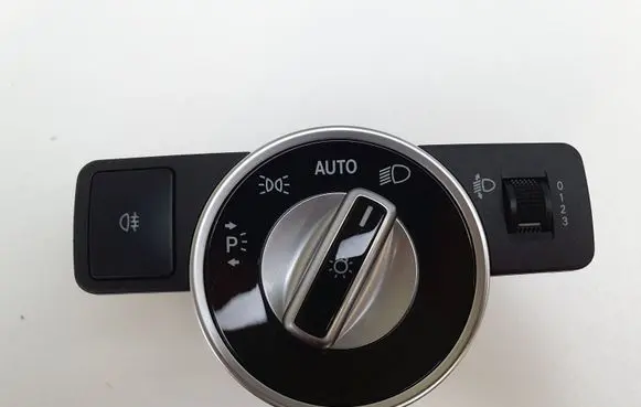 Mercedes-Benz A W176 Light switch A2129050651