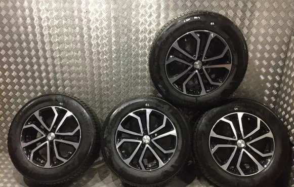 Toyota RAV 4 (XA50) R16 alloy rim 