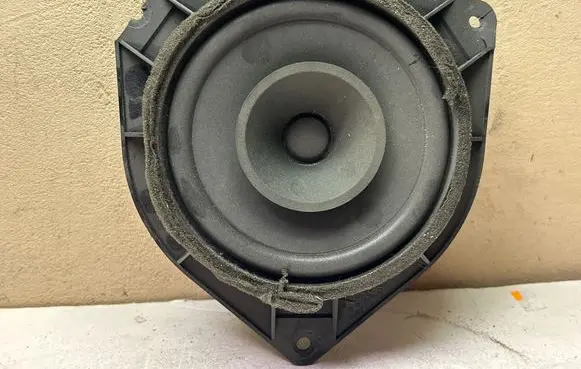 Toyota Avensis T220 Rear door speaker 8616002380 90227549626