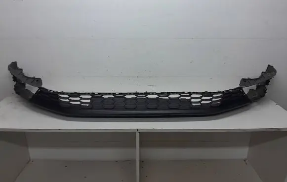 Volkswagen Tiguan Front bumper lip 5NA805903