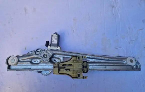 Ford Explorer V Rear door window regulator with motor 