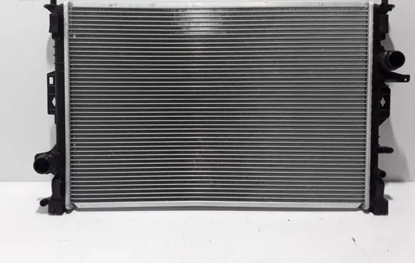 Volvo XC60 Coolant radiator 31368361