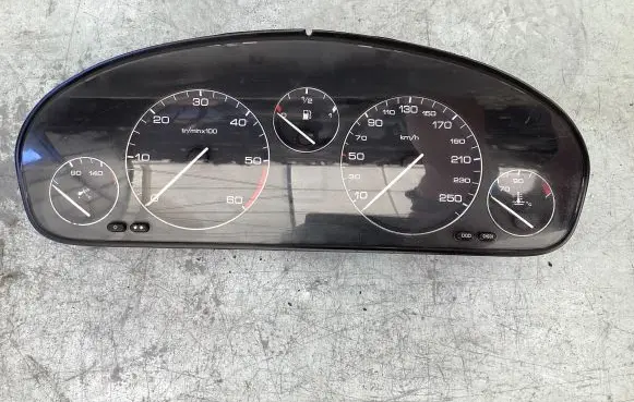 Peugeot 607 Speedometer (instrument cluster) 9629598480 110008883003 0978696396