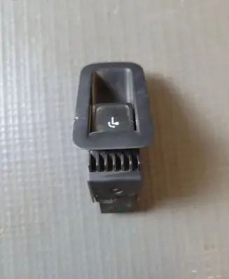 Volkswagen Touareg II Switch for retractable tow bar 3g0959511a