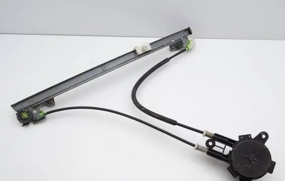 Peugeot 106 Front door manual window regulator 111048