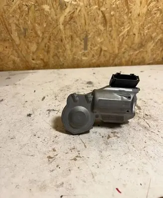 Mercedes-Benz C W203 Steering wheel lock A2034621130 9014893030