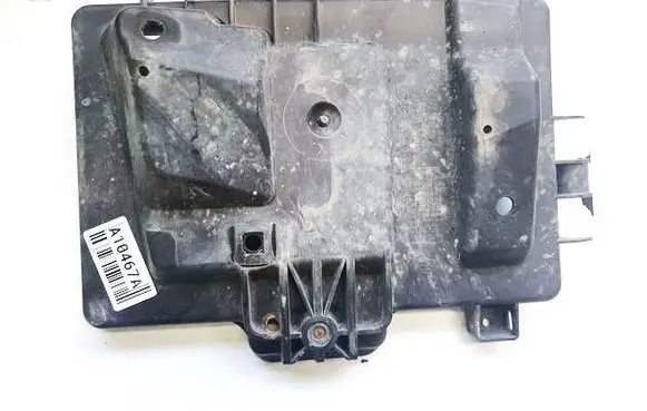 Opel Astra G Battery box tray 24449812