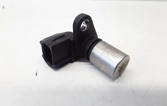 Volvo S80 Crankshaft position sensor 30713485