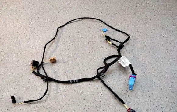 Volkswagen Tiguan Front door wiring loom 5NB97155751 5NB971557