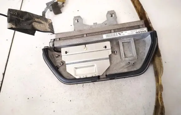 Antenna control unit