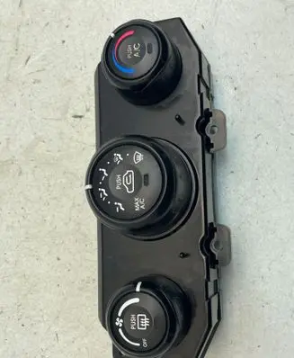 KIA Sportage Interior fan control switch 972501FXXX