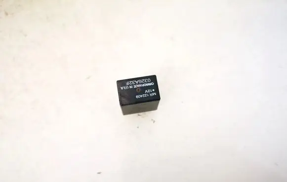 Mitsubishi Galant Other relay mr122409