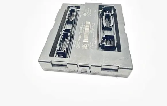 Audi A8 S8 D3 4E Comfort/convenience module 4H0907064AB 5DK01022811