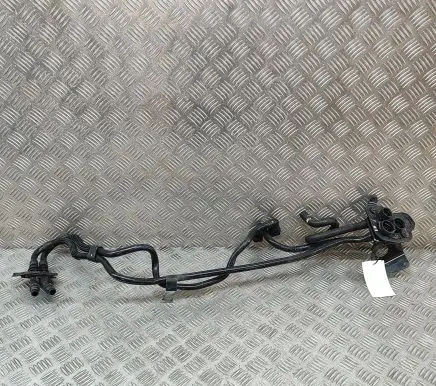 Volvo S90, V90 Engine coolant pipe/hose 31686537 31686538