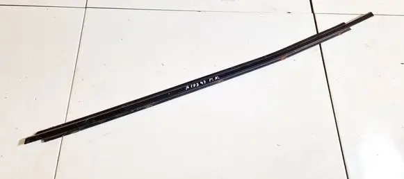 Toyota Corolla E120 E130 Front door glass trim molding 
