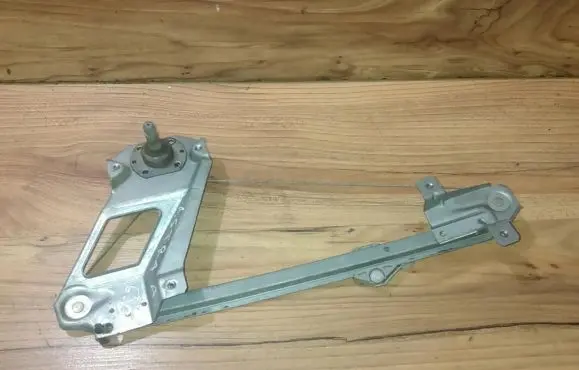 Opel Astra F Sliding door window regulator with motor 90360538