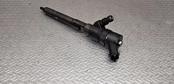 KIA Carens II Fuel injector 0445110258
