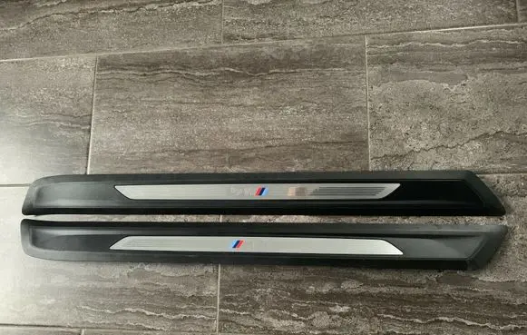 BMW M4 F82 F83 Front sill trim cover 51478063797 51478063798