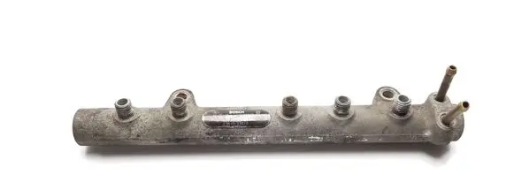 Toyota Yaris Fuel main line pipe 0445214032 1077800141 2381033010