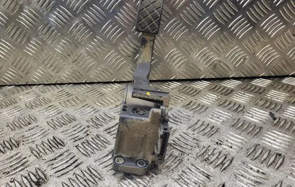Seat Ibiza III (6L) Accelerator throttle pedal 6Q1721503F