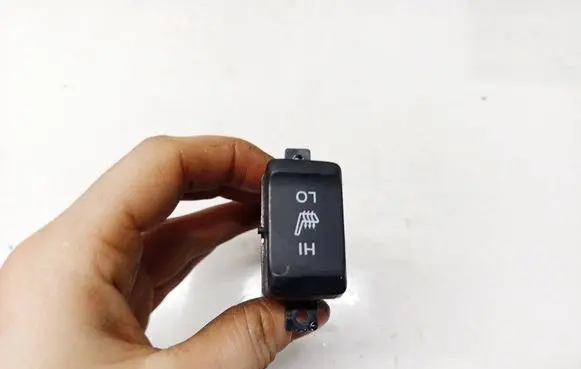 Honda Accord Seat heating switch M22831