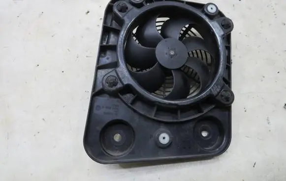BMW i3 Electric radiator cooling fan 8608033