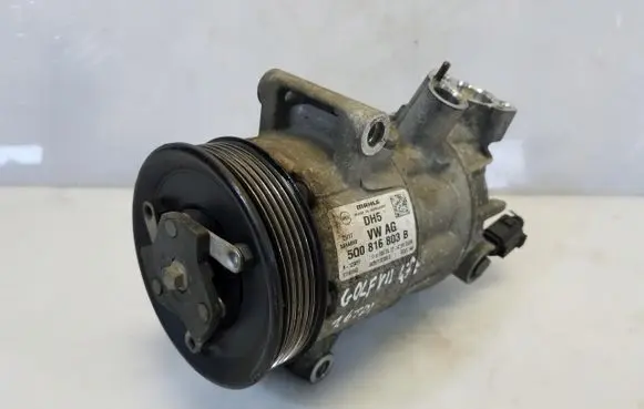 Volkswagen Golf VII Air conditioning (A/C) compressor (pump) 5Q0816803B