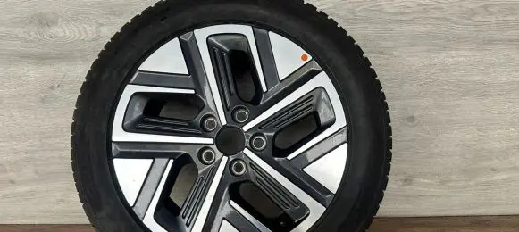 Hyundai Kona I R17 alloy rim 52910DD100
