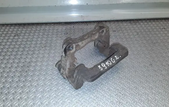 Honda Pilot I Brake caliper pad carrier rear 