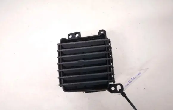 Jeep Grand Cherokee (WK) Dash center air vent grill 602116r 602116-r