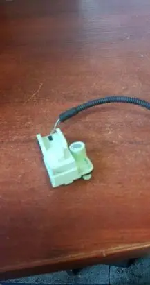 BMW X3 E83 Airbag deployment crash/impact sensor 9118168