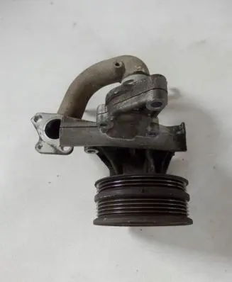 Toyota Celica T200 Water pump 16100UB030