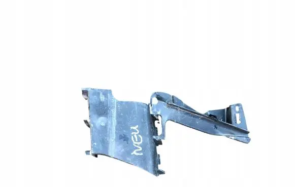 Mercedes-Benz C W204 Front bumper mounting bracket A2048850916