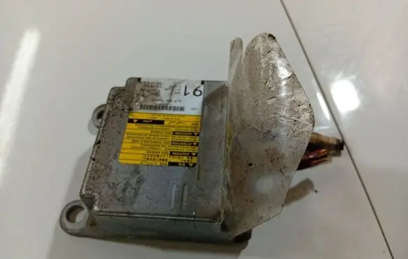 Airbag control unit/module