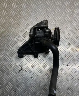 Seat Alhambra (Mk1) Power steering pump